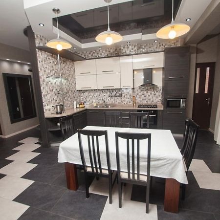 Lilika Apartments On Meskhishvili Tbilisi Buitenkant foto