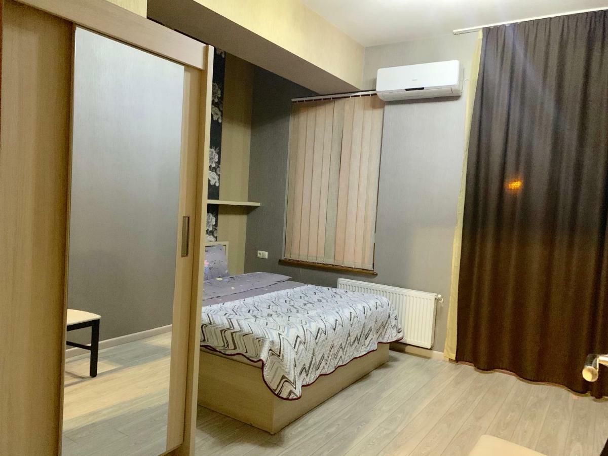 Lilika Apartments On Meskhishvili Tbilisi Buitenkant foto